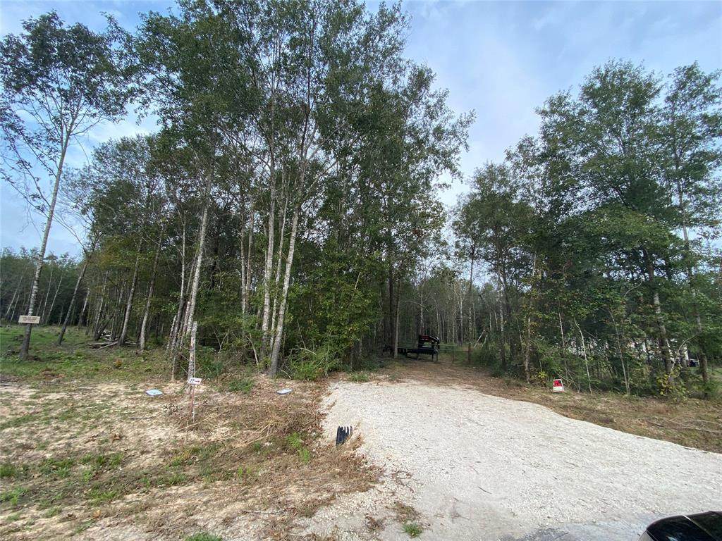 580 County Road 3295 - Photo 1