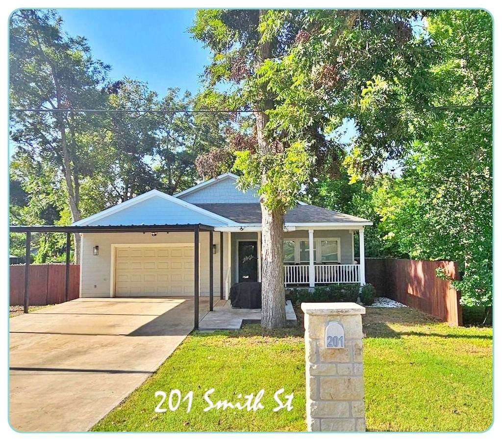 201 Smith Street - Photo 1