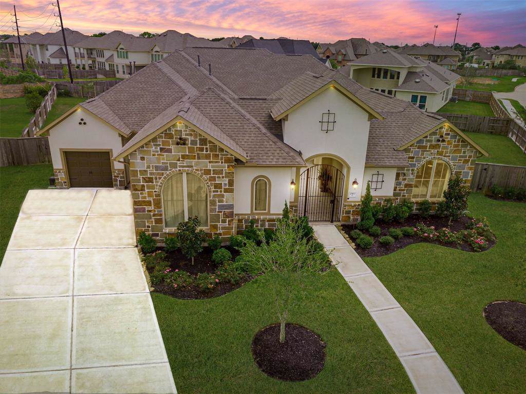 2507 Winsford Horizon Lane - Photo 1