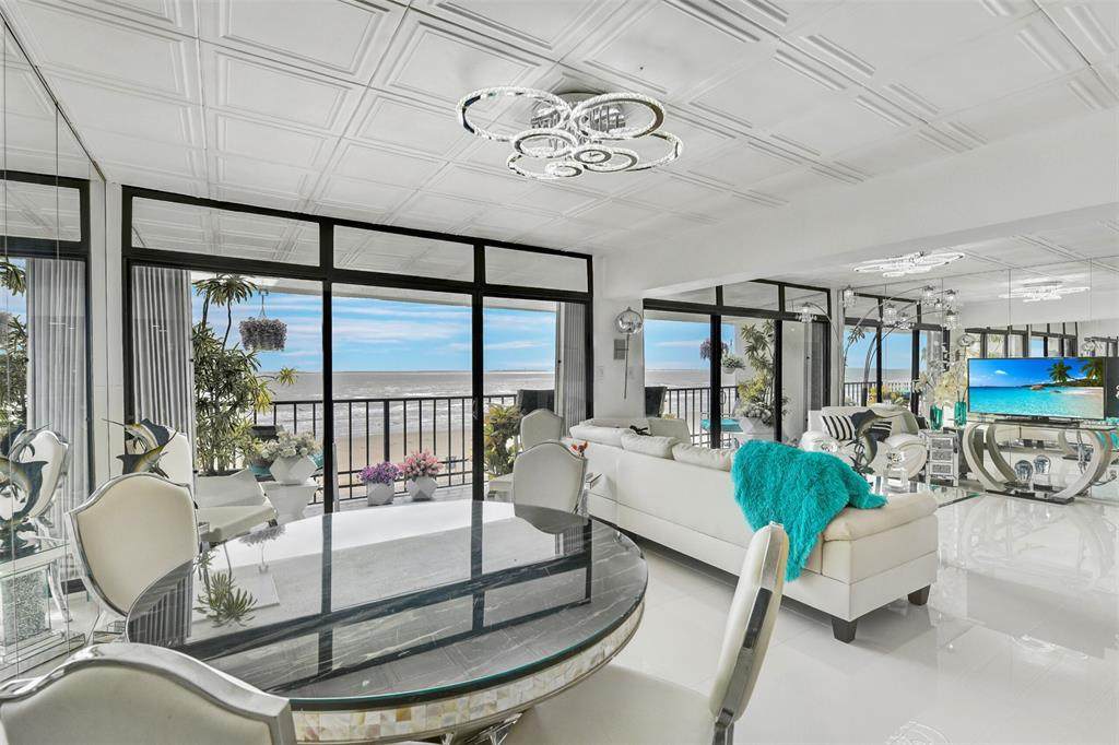 7310 Seawall Boulevard - Photo 1