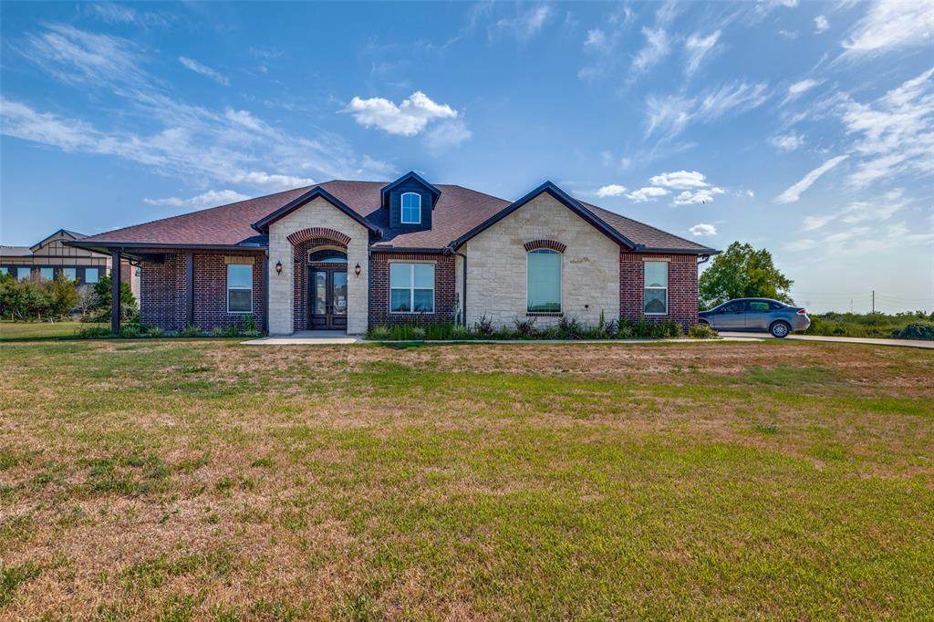 19119 Grandview Point - Photo 1