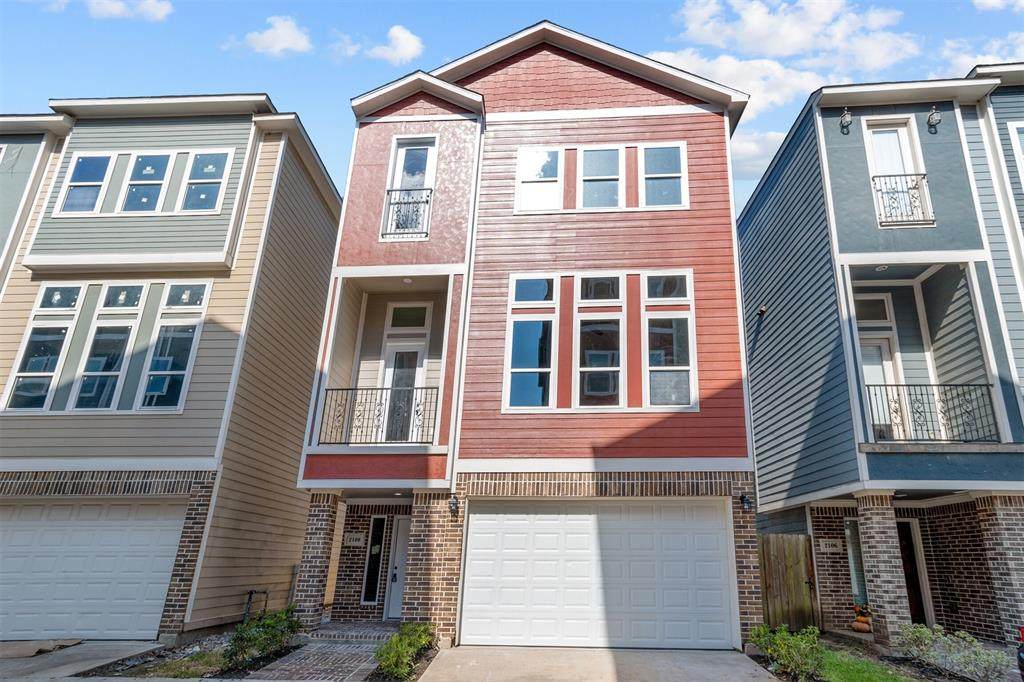 2108 Oatfield Drive - Photo 1
