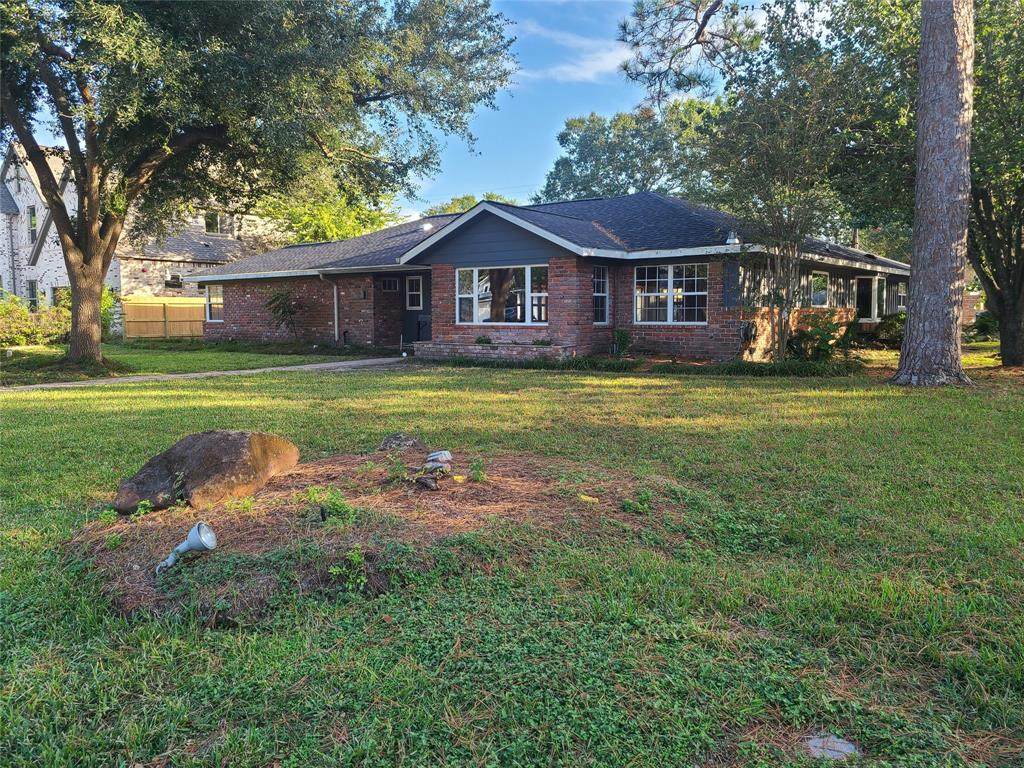 8721 Westview Drive - Photo 1