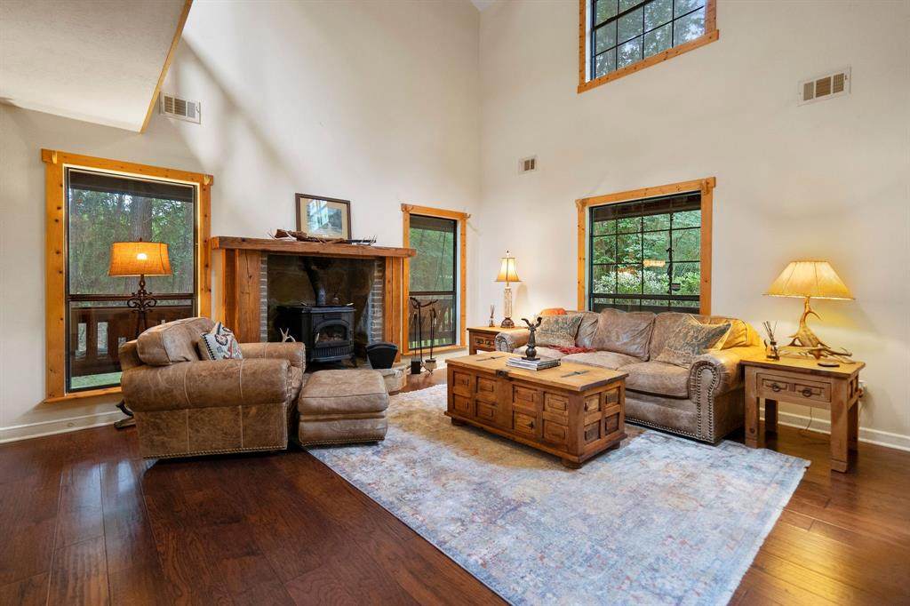 25 Timber Lane - Photo 1