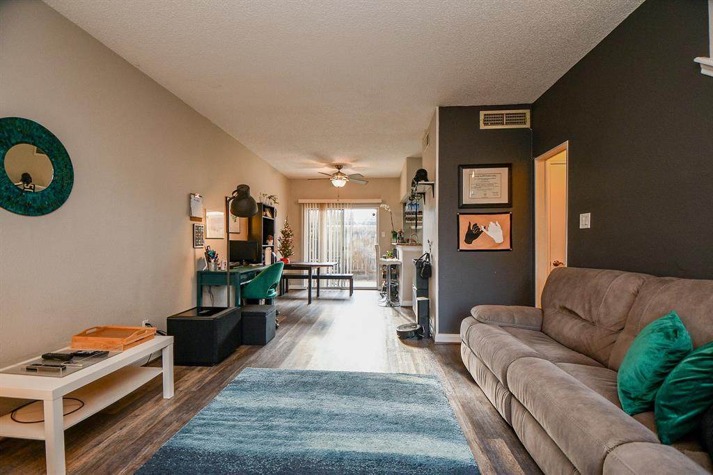 1515 Sandy Springs Road - Photo 1