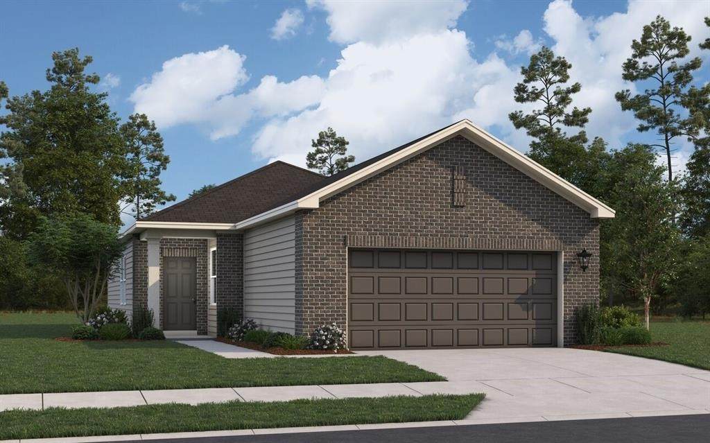 696 Amesbury Road - Photo 1