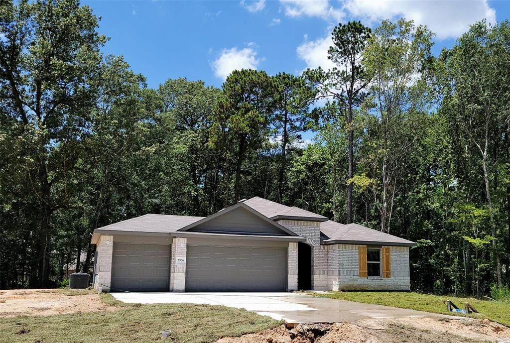 2906 Constantine - Photo 1