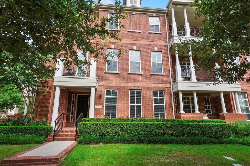 46 Islewood Boulevard - Photo 1