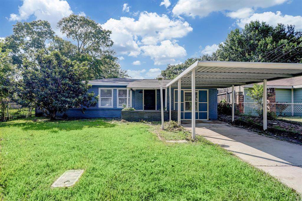 6714 Goforth Street - Photo 1