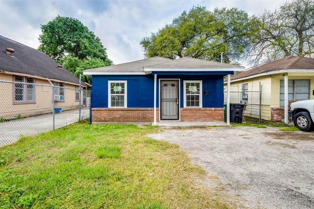 3710 Cactus Street - Photo 1