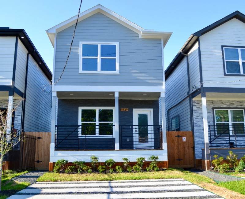 1839 Dewalt Street - Photo 1