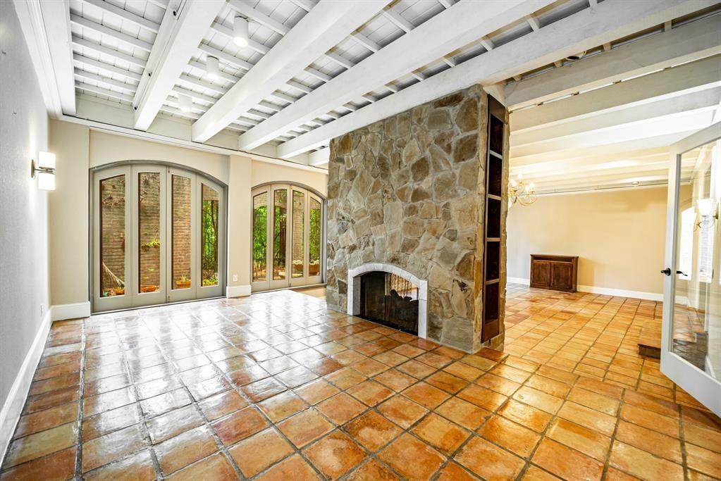 14 Woodstone Street - Photo 1