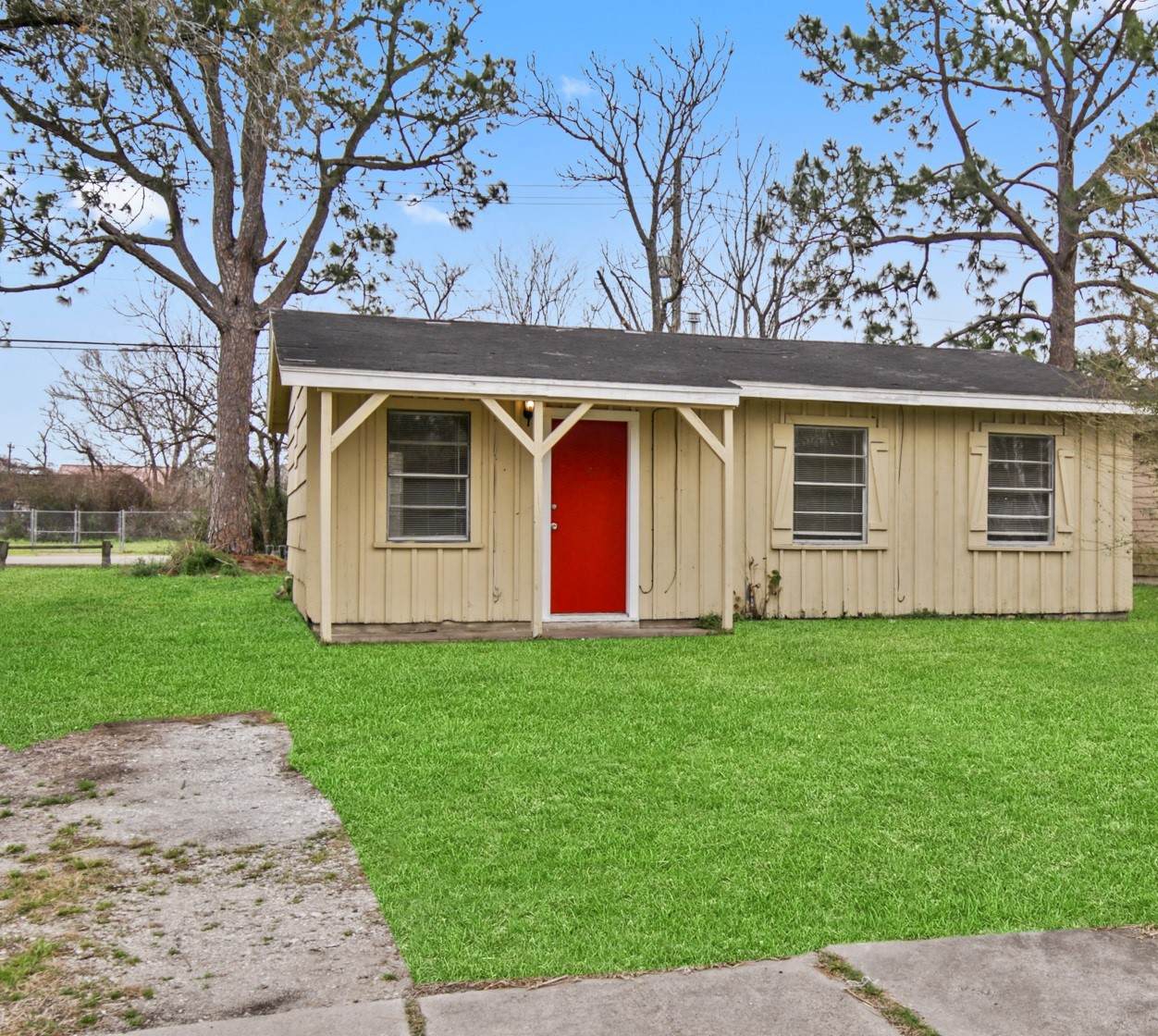 612 Marshall Road - Photo 1