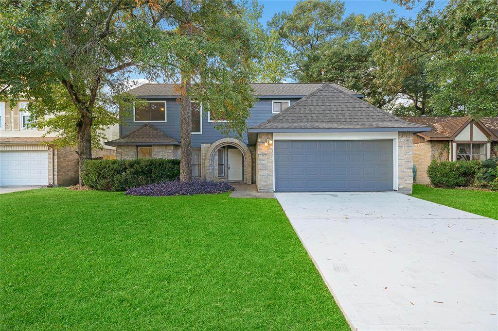 1015 Sterling Green Drive - Photo 1