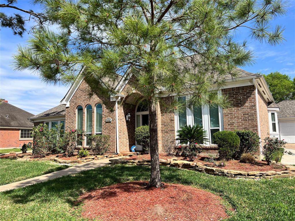 3134 Confederate South Dr Drive - Photo 1