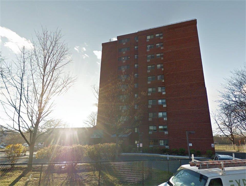 585 Norman Street - Photo 1