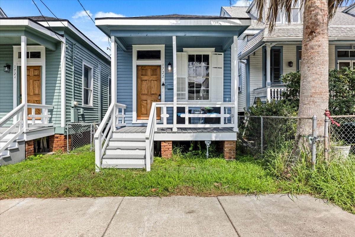 1722 - 1724 Winnie Street - Photo 1