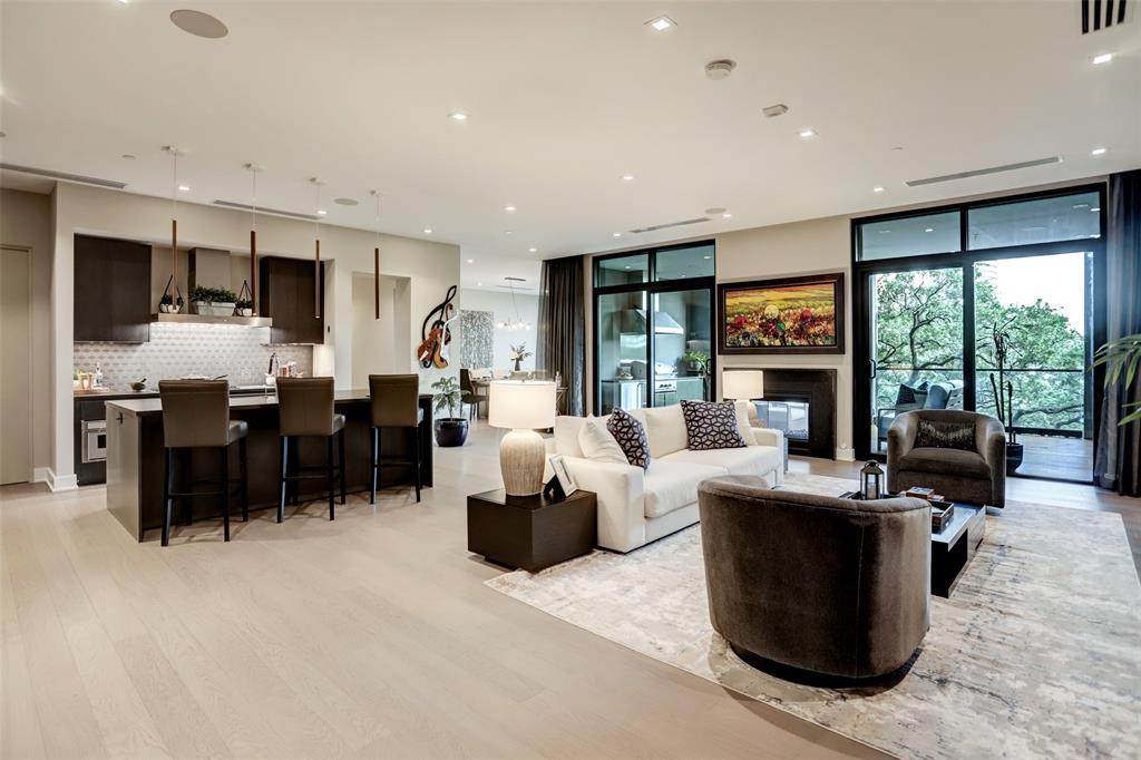 2710 Steel Street - Photo 1