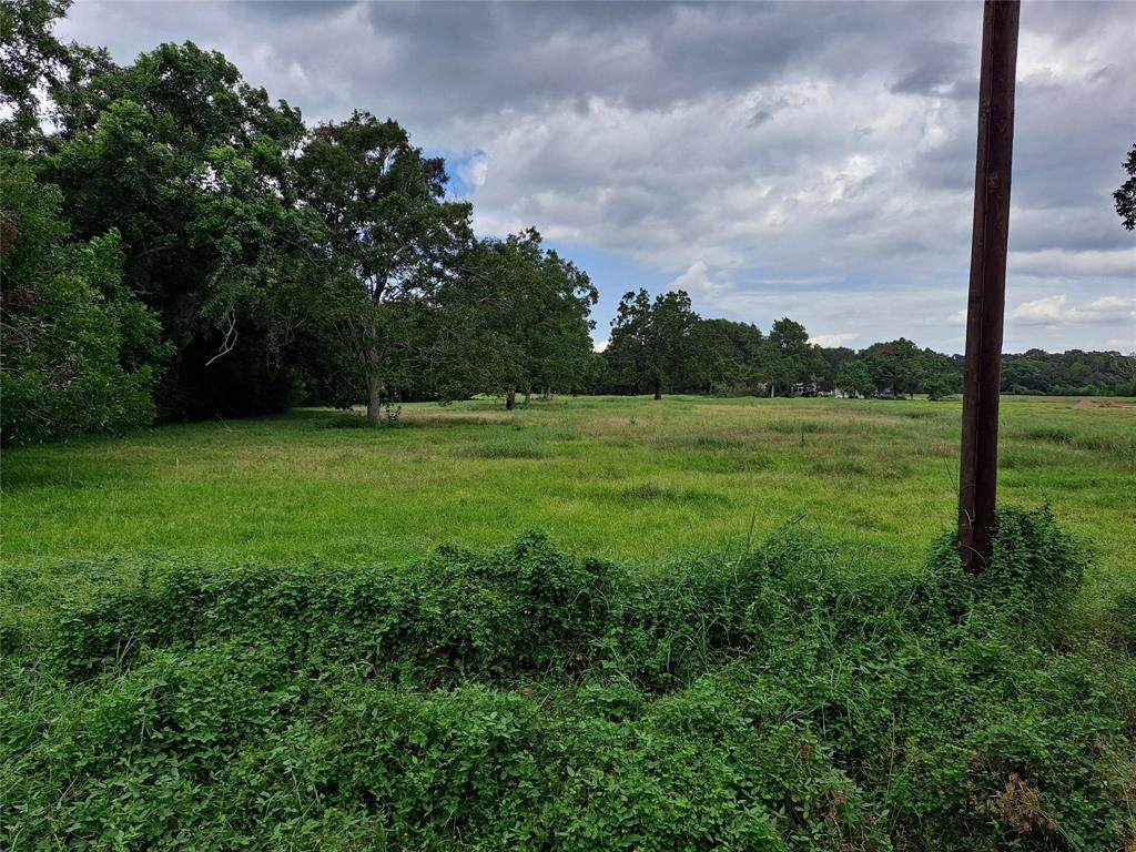 845 County Road 281 - Photo 1