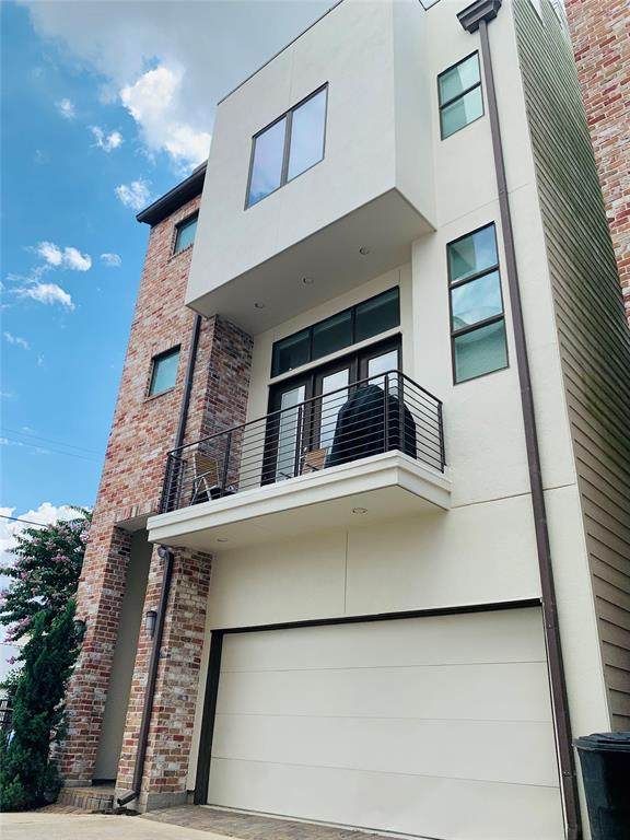 806 Drew Street - Photo 1