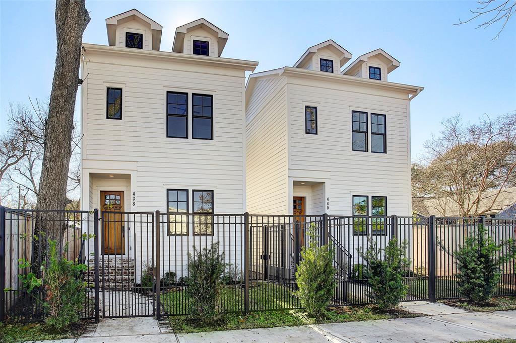 440 28th Street - Photo 1