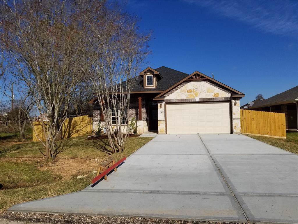 419 Texas Avenue - Photo 1