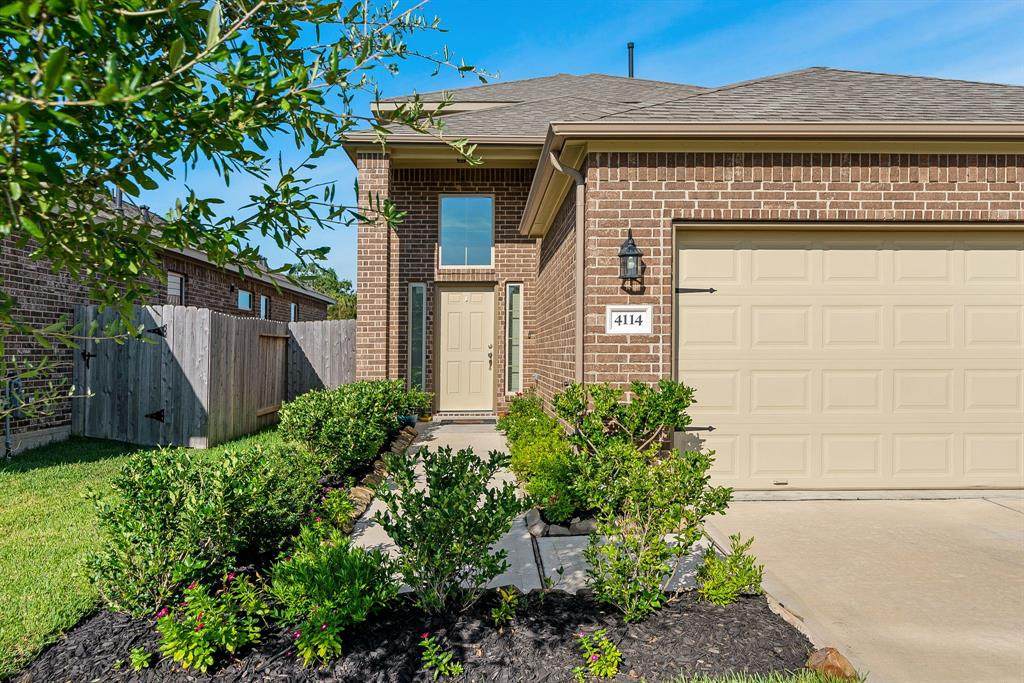 4114 Bayou Maison Circle - Photo 1