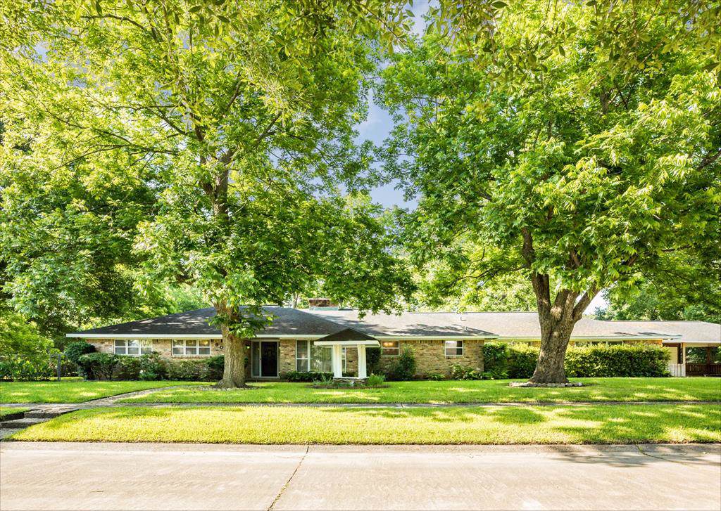 902 Mcginty Street - Photo 1