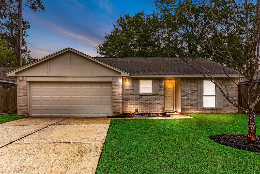 4927 Hickorygate Drive - Photo 1