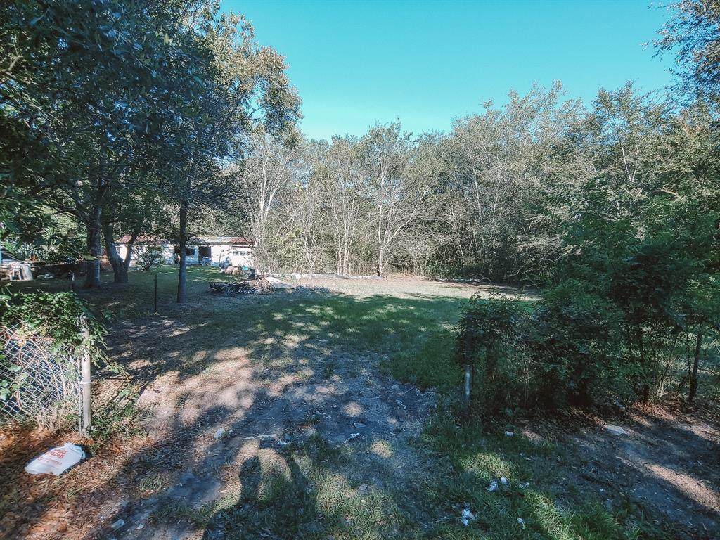0 Avenue A - Photo 1