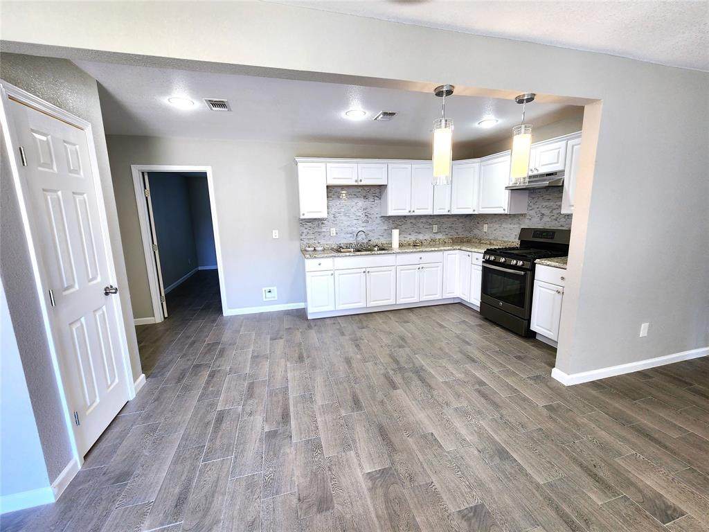 1036 Ruby Lane - Photo 1