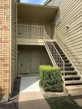 1515 Sandy Springs Road - Photo 1