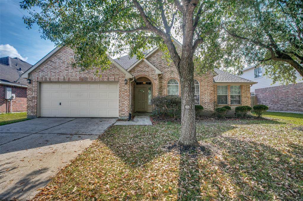 222 Almond Drive - Photo 1