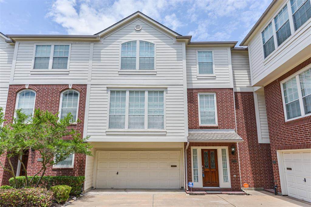 2345 Jackson Street - Photo 1
