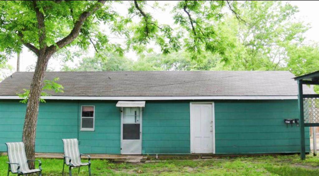 817 Holland Street - Photo 1