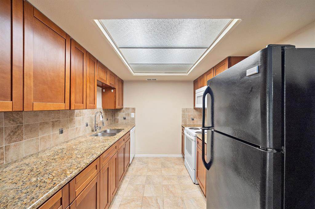 2814 Bartell Drive - Photo 1