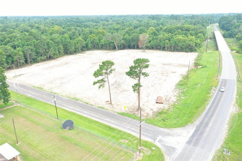 285 Fm 2090 Road - Photo 1