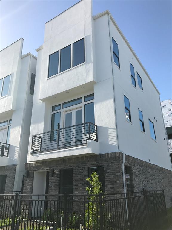 5703 Larkin - Photo 1