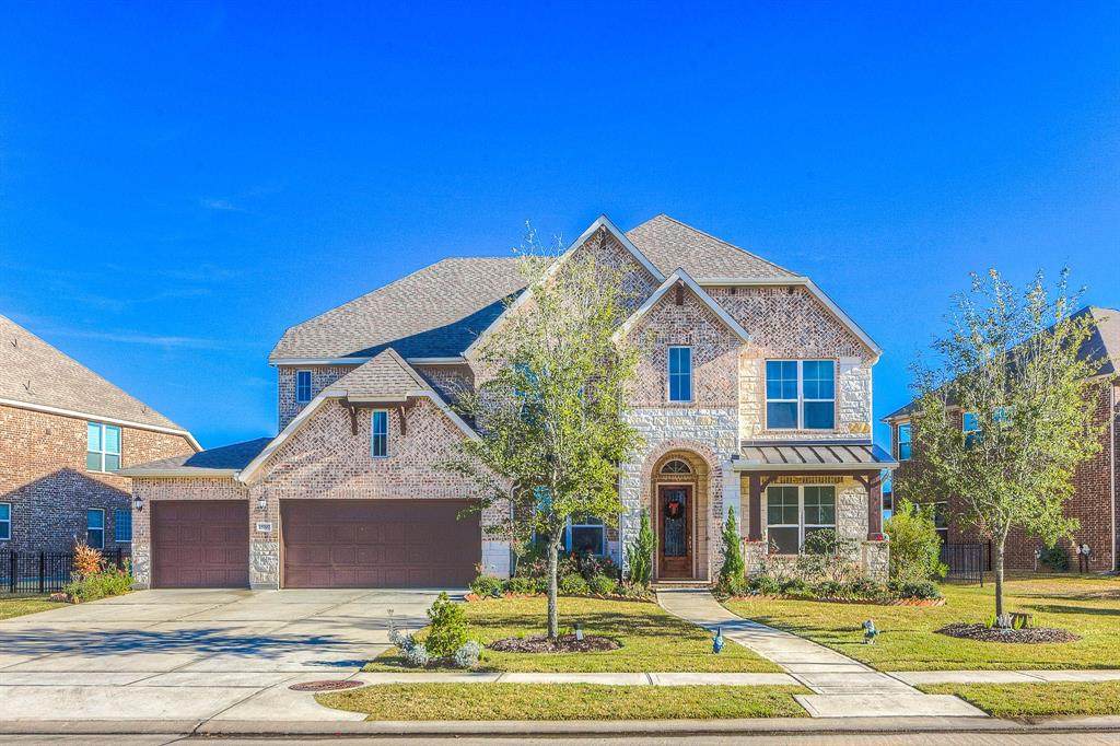 25707 Kearsley Drive - Photo 1