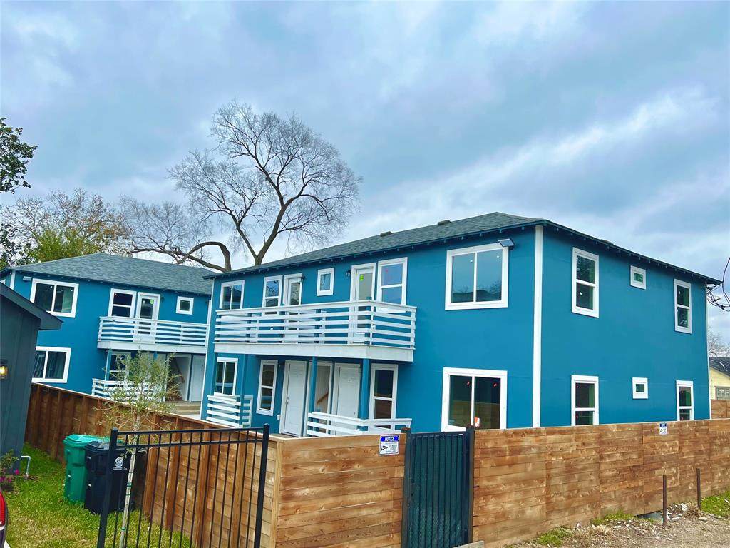 3709 Anita Street - Photo 1