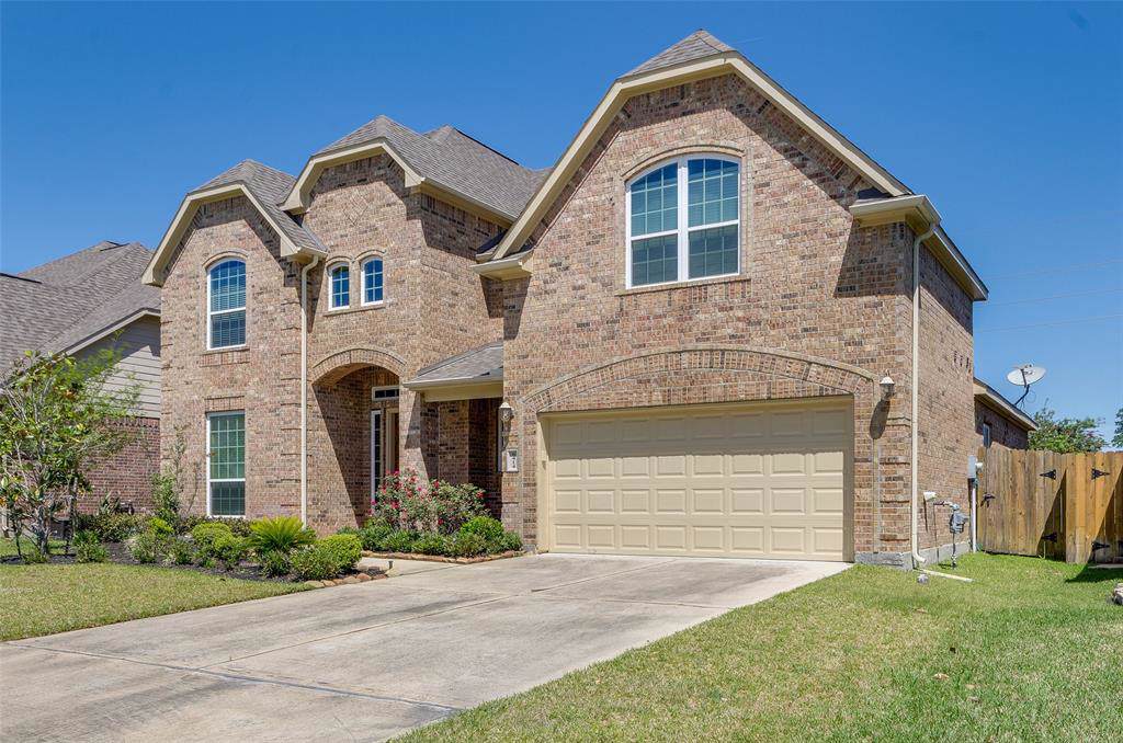 6414 Pinewood Heights Drive - Photo 1