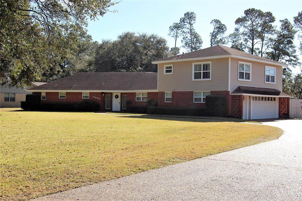 8285 White Road - Photo 1