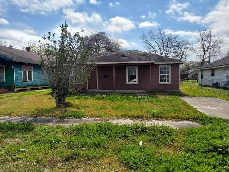 1626 14th Street - Photo 1