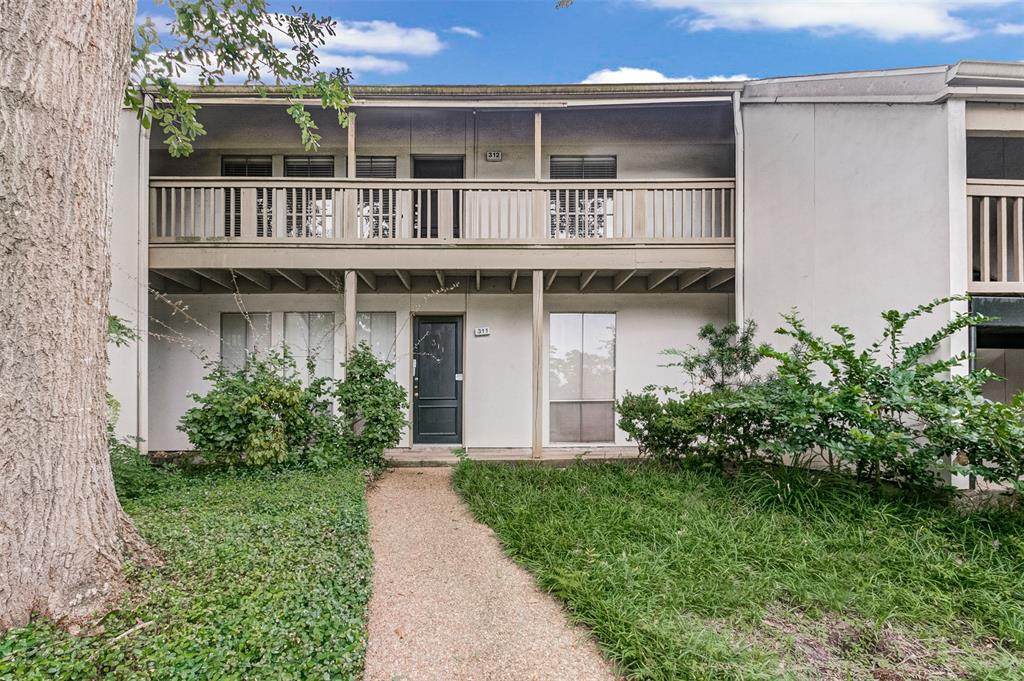 2100 Tanglewilde Street - Photo 1
