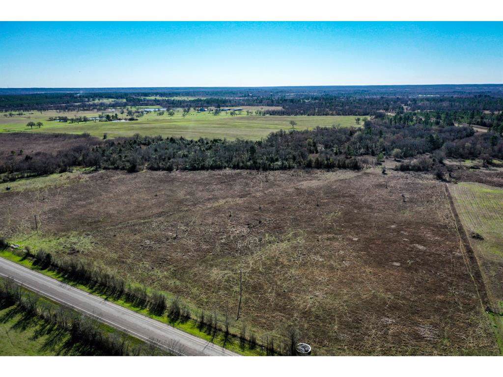 32 Acres Fm 1696 West - Photo 1