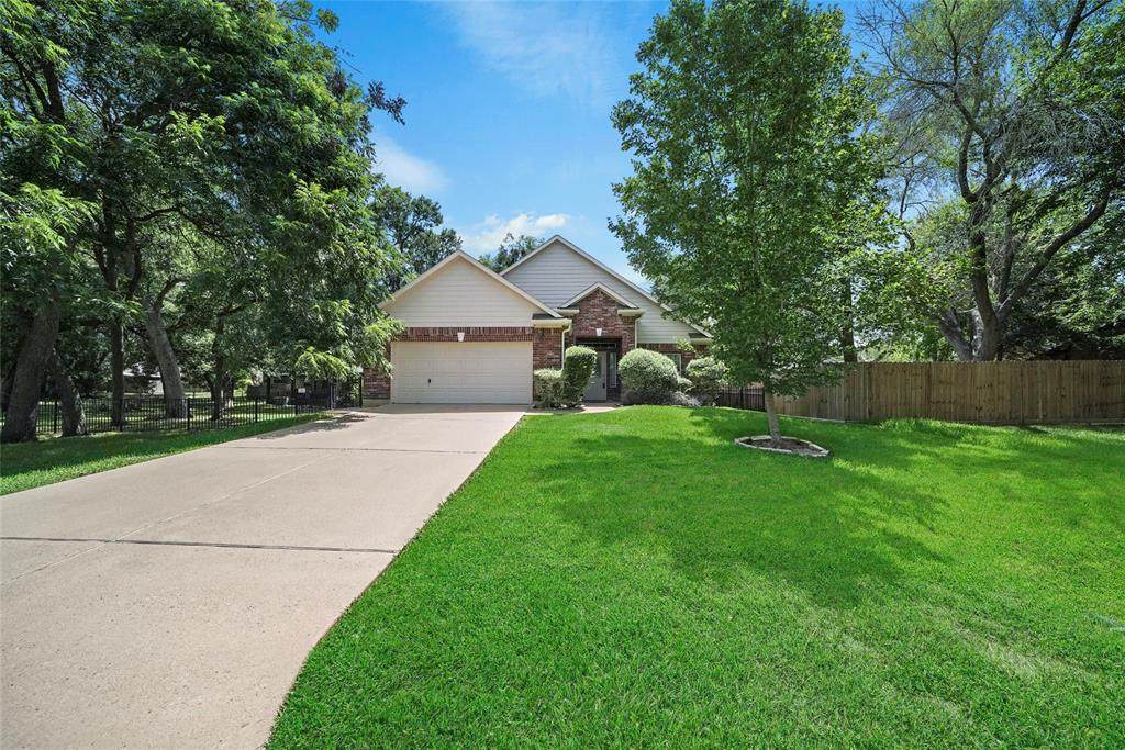 10519 Bilsing Cove - Photo 1