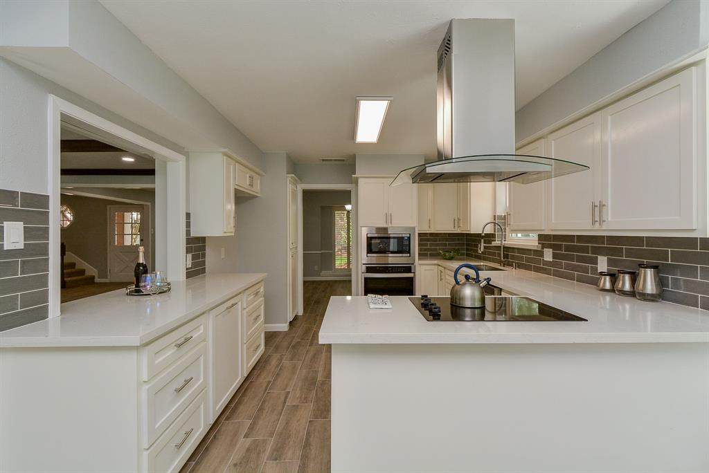 5811 Bermuda Dunes Drive - Photo 1