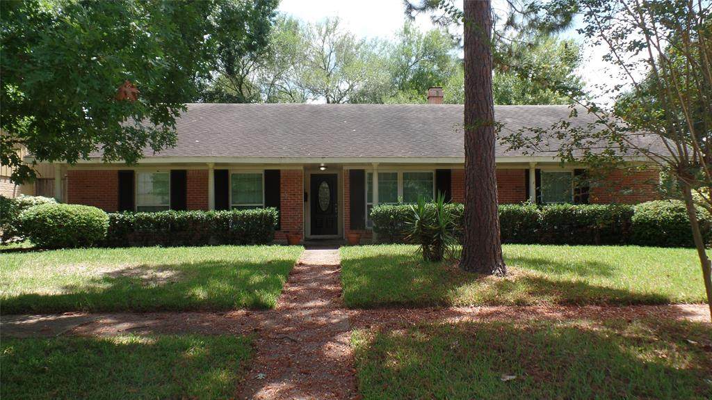 8527 Edgemoor Drive - Photo 1