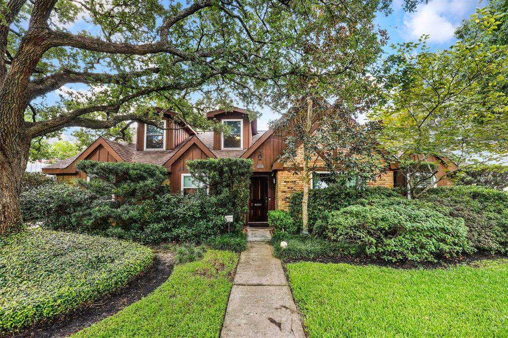 6135 Dumfries Drive - Photo 1