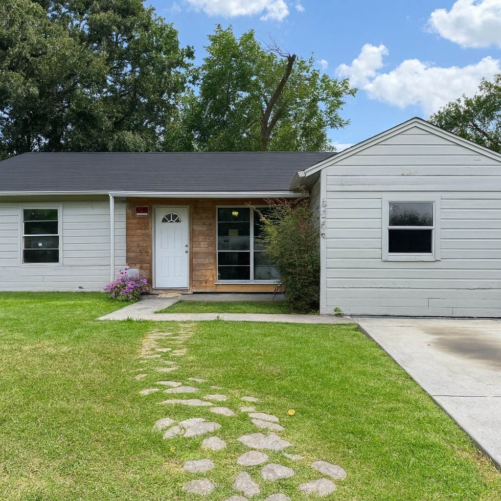 5254 Perry Street - Photo 1